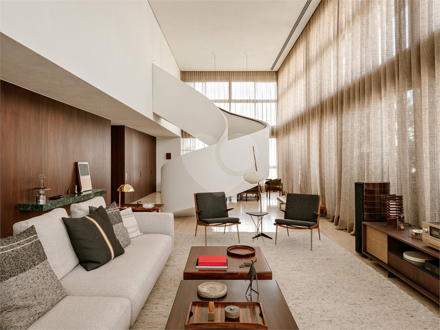 Apartamento à venda com 4 suítes em Jardim América, São Paulo, SP