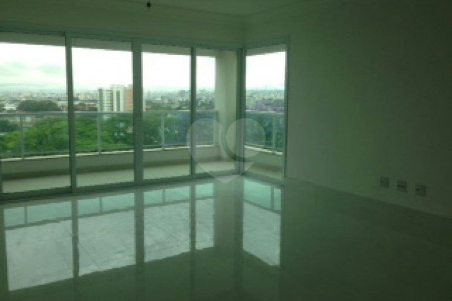 Cobertura à venda com 4 quartos, sendo 3 suítes, em Jardim São Paulo(zona Norte), São Paulo, SP