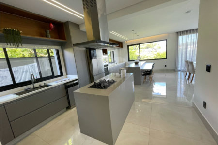 Casa à venda com 3 suítes em Condomínio Vale das Águas, Bragança Paulista, SP