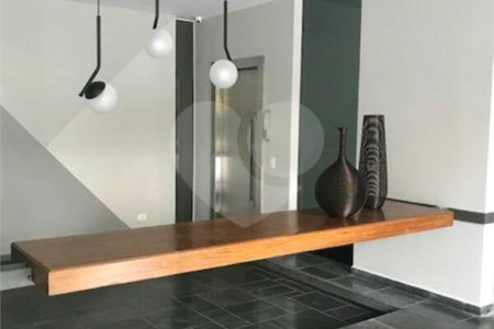 Apartamento à venda ou para alugar com 1 suíte em Jardim Europa, São Paulo, SP