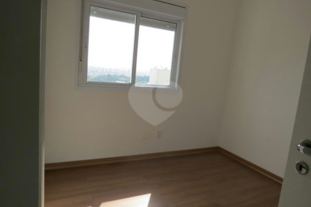 Apartamento à venda com 3 quartos, sendo 1 suíte, em Morumbi, São Paulo, SP