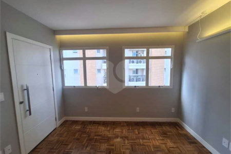 Apartamento à venda com 3 quartos, sendo 1 suíte, em Itaim Bibi, São Paulo, SP