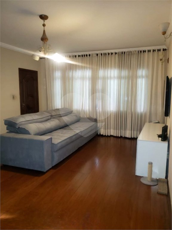 Sobrado à venda com 3 quartos, sendo 1 suíte, em Tremembé, São Paulo, SP