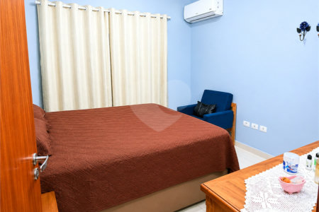 Casa à venda com 2 quartos, sendo 1 suíte, em Cidade Boa Vista, Suzano, SP