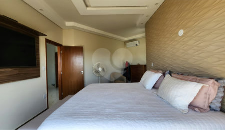 Casa à venda com 3 quartos, sendo 2 suítes,  em Residencial Village Damha, Araraquara, SP