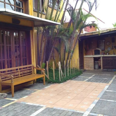 Casa à venda ou para alugar com 4 quartos, sendo 3 suítes, em Lapa, São Paulo, SP