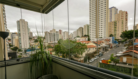 Apartamento à venda com 3 quartos, sendo 2 suítes, em Saúde, São Paulo, SP
