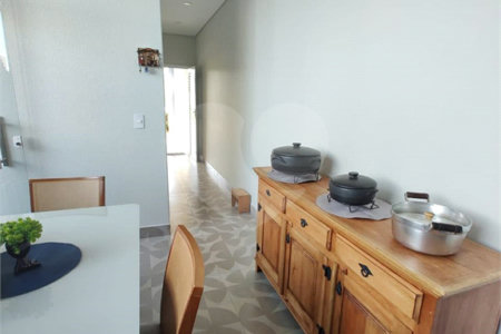 Casa à venda com 3 quartos, sendo 1 suíte, no condomínio Vila Rica, Indaiatuba - SP