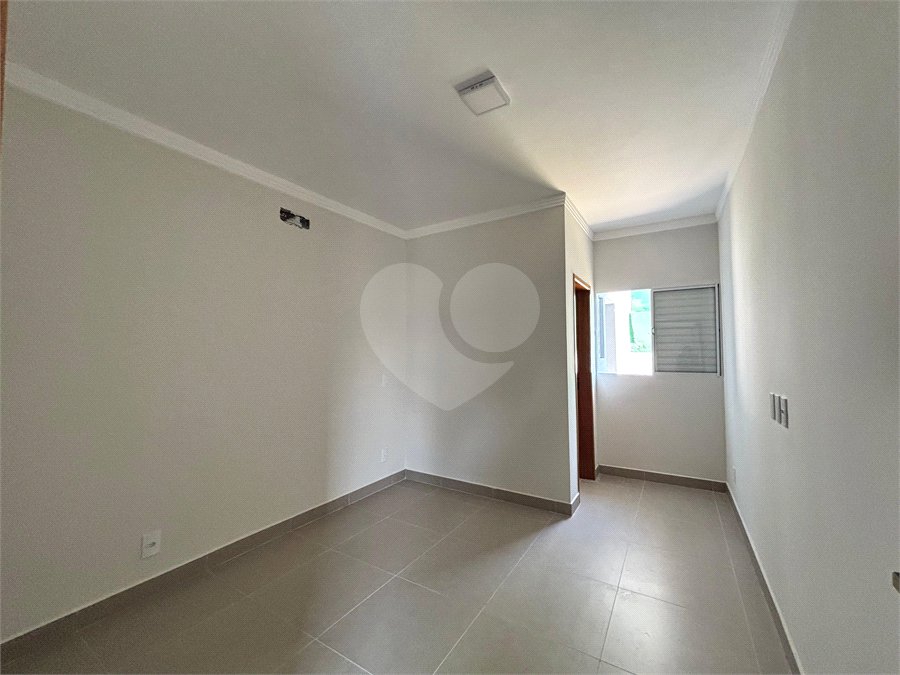 Casa à venda com 2 suítes no condomínio Villággio Álvaro Scalet, Salto - SP