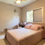 Apartamento com 3 dormitórios à venda, 87 m² por R$ 450.000,00 - Jardim Três Marias - Guarujá/SP