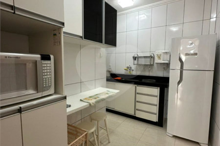 Apartamento à venda com 3 quartos, sendo 1 suíte, no Centro, Cabo Frio, RJ