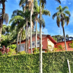 Casa à venda com 6 quartos, sendo 2 suítes, no condomínio Associação Reserva das Hortênsias, Mairiporã - SP