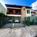 Casa à venda com 5 quartos, sendo 1 suíte,  em Vila Rosa, Itapetininga, SP