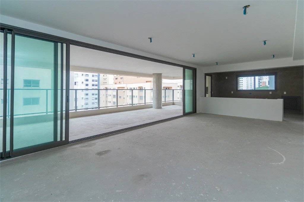 Apartamento à venda com 3 suítes em Brooklin Paulista, São Paulo, SP