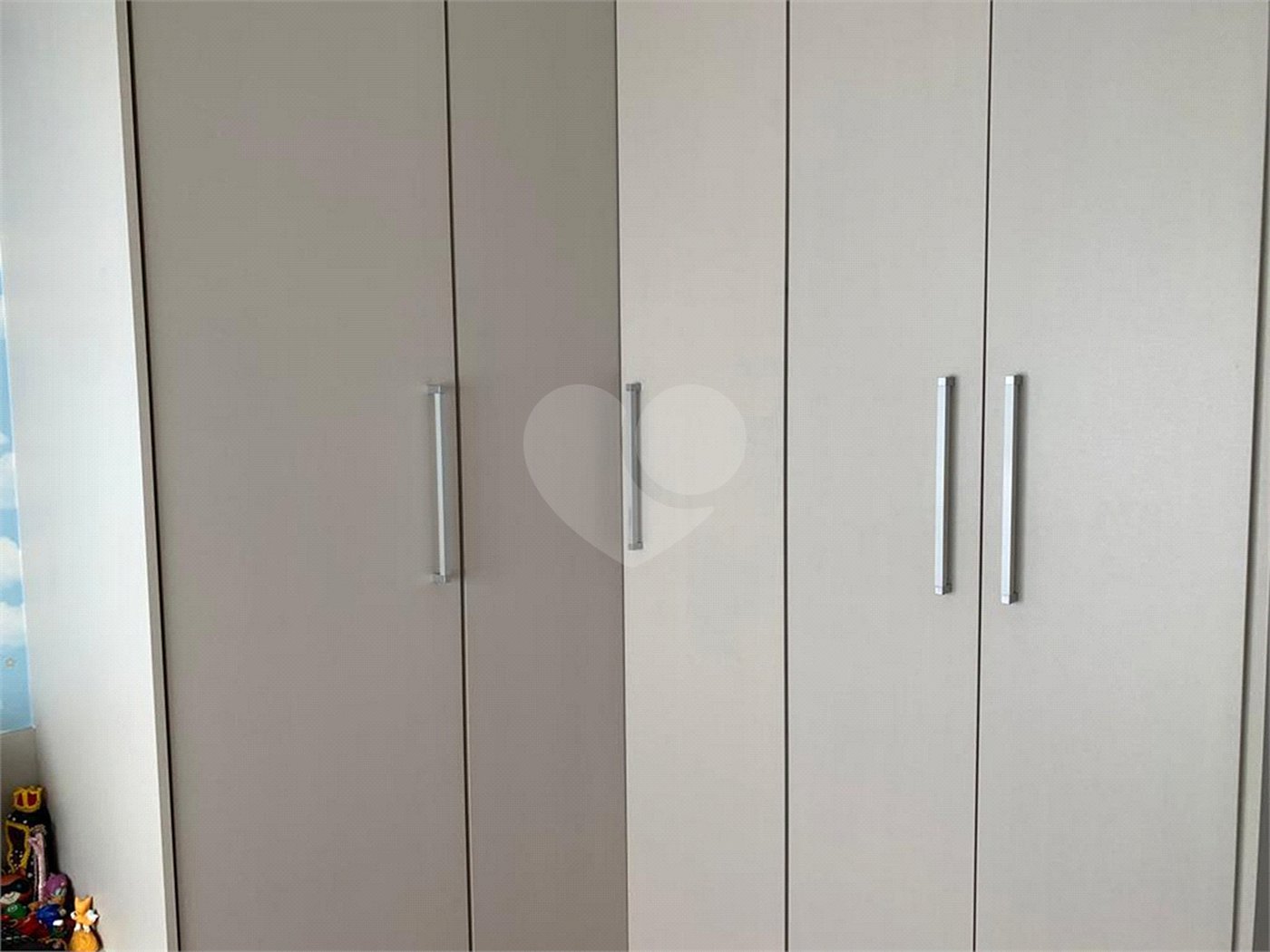 Apartamento à venda com 3 suítes em Vila Monumento, São Paulo, SP