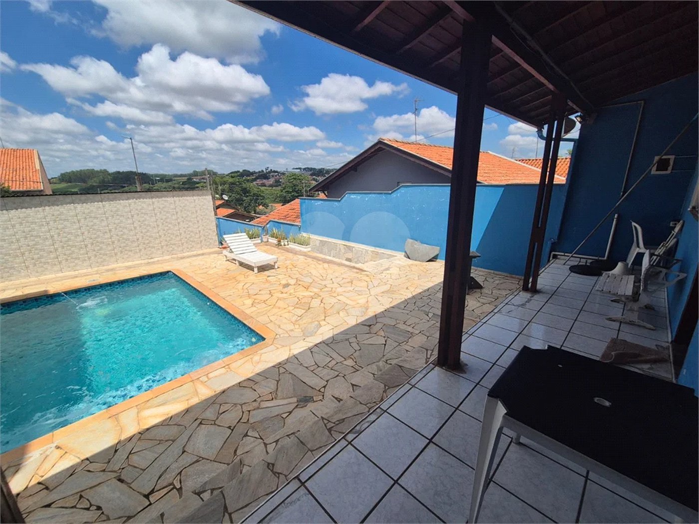 Oportunidade para investidor (Edícula + Barracão) – renda imediata + espaço de lazer - Bairro Santa Rosa - Piracicaba-SP