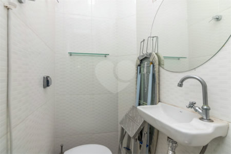 Apartamento à venda com 3 quartos, sendo 1 suíte, em Itaim Bibi, São Paulo, SP