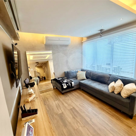 Casa à venda com 3 suítes no condomínio Villaggio Della Hípica, São Paulo - SP