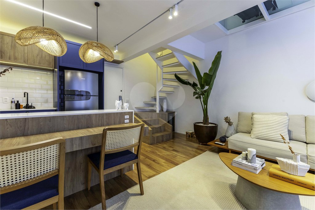 Duplex à venda com 1 suíte em Vila Nova Conceição, São Paulo, SP
