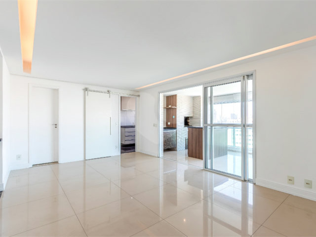 Apartamento à venda com 3 quartos, sendo 1 suíte,  em Vila Cruzeiro, São Paulo, SP