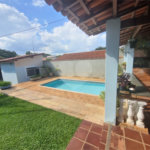 Casa à venda com 3 quartos no Centro, Vinhedo, SP