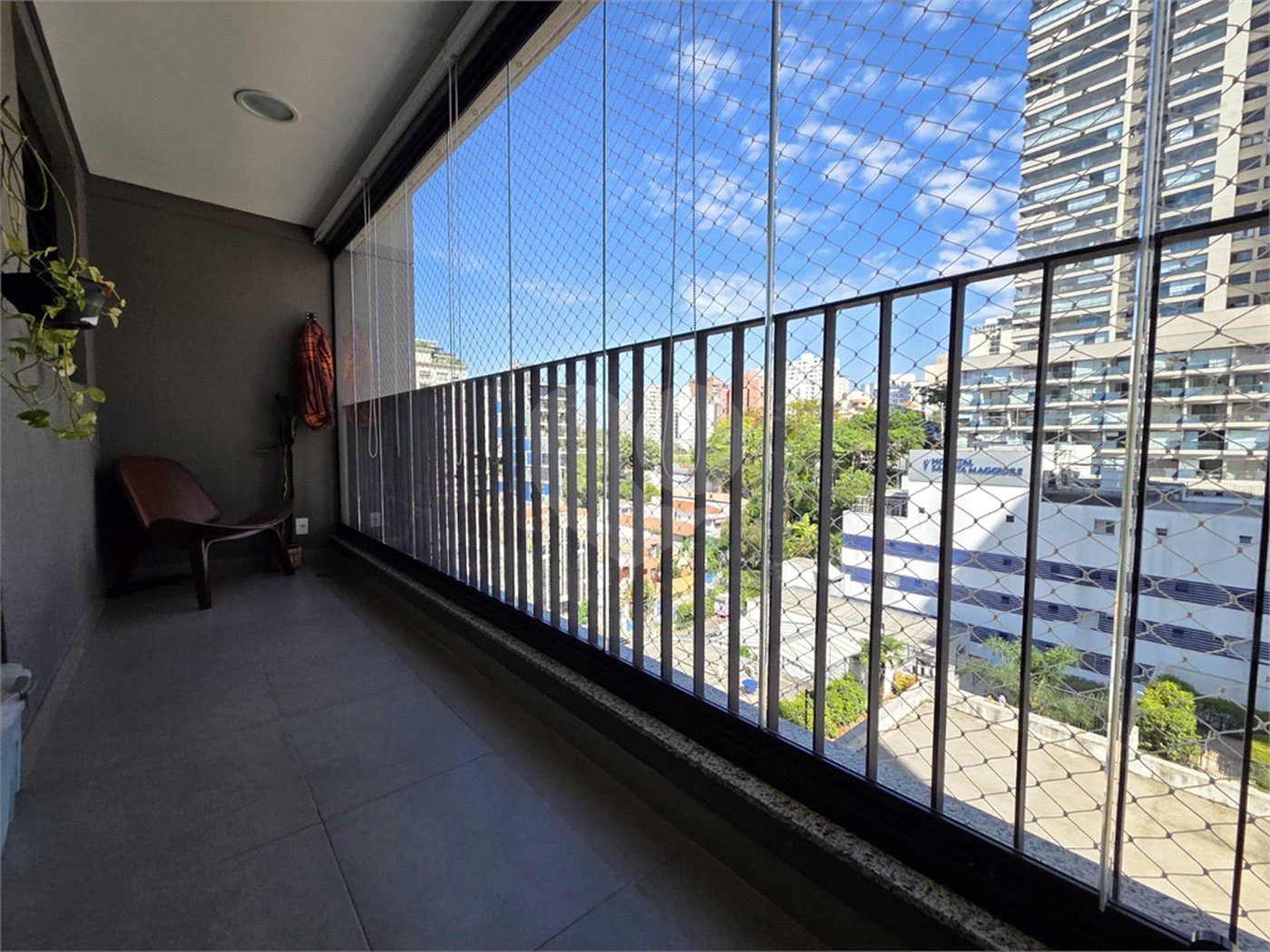 Apartamento à venda com 2 quartos, sendo 1 suíte, em Pinheiros, São Paulo, SP