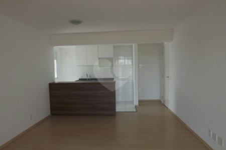 Apartamento à venda com 3 quartos, sendo 1 suíte, em Cidade São Francisco, São Paulo, SP