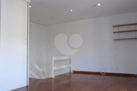 Apartamento à venda com 1 suíte em Jardim das Bandeiras, São Paulo, SP