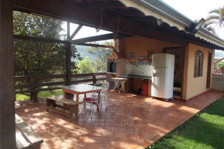 Casa Térrea à venda com 3 quartos, sendo 1 suíte, em Mirante do Cachoeira, Piracaia, SP