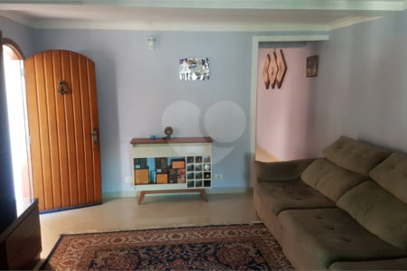 Sobrado à venda com 3 quartos, sendo 1 suíte,  em Água Fria, São Paulo, SP