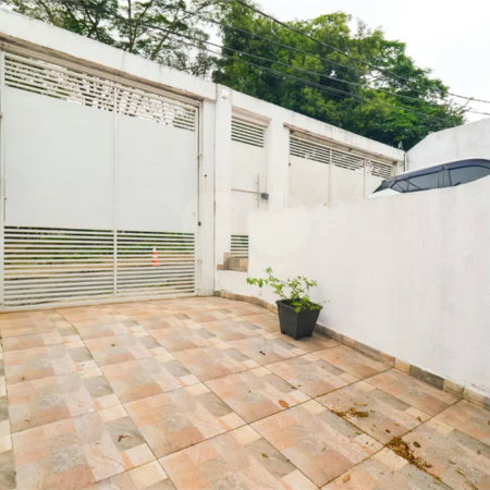 Casa à venda com 2 quartos, sendo 1 suíte, em Lar São Paulo, São Paulo, SP