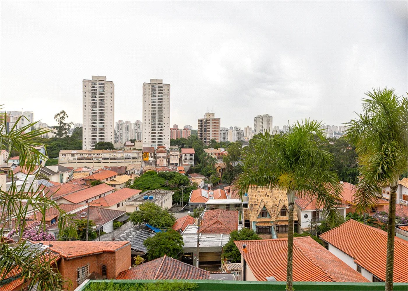 Apartamento à venda com 4 quartos, sendo 1 suíte, em Jardim Monte Kemel, São Paulo, SP