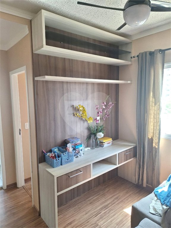 Apartamento à venda com 2 quartos em Jardim Ismênia, São José dos Campos, SP