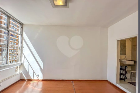 Cobertura à venda com 3 quartos, sendo 1 suíte,  em Flamengo, Rio de Janeiro, RJ