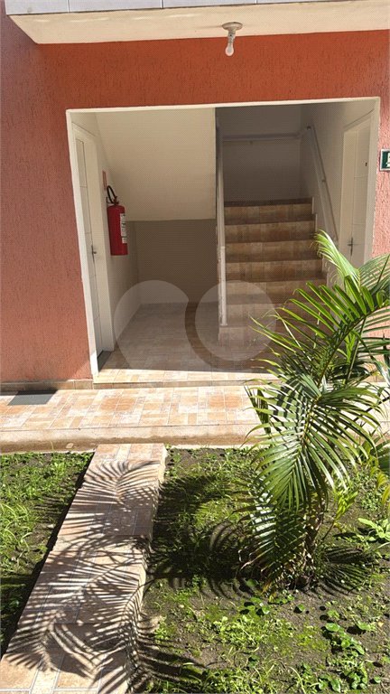 Apartamento à venda com 2 quartos em Indaiá, Bertioga, SP