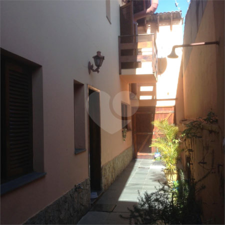 Casa à venda com 2 quartos, sendo 1 suíte,  em Vila Amorim, Suzano, SP
