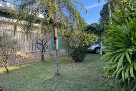 Casa à venda com 6 quartos, sendo 2 suítes, em Lapa, São Paulo, SP