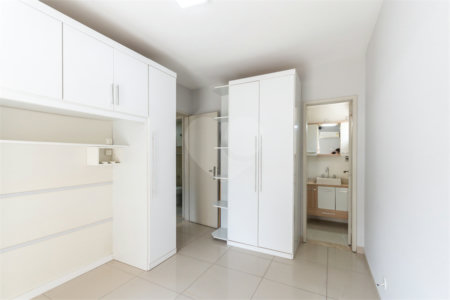 Apartamento à venda com 2 quartos, sendo 1 suíte,  em Tijuca, Rio de Janeiro, RJ