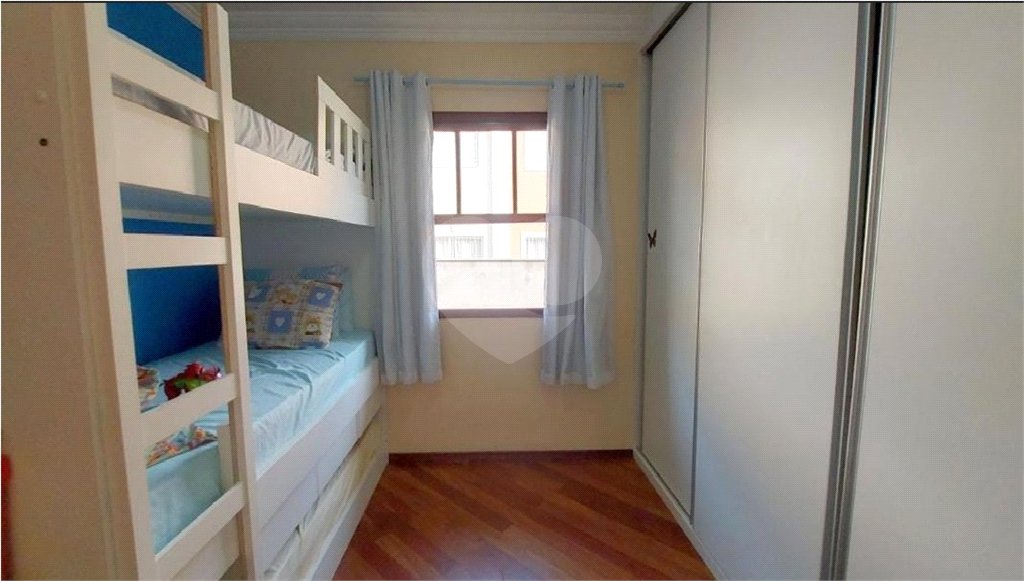 Casa à venda com 2 suítes no condomínio Residencial Sabará, São Paulo - SP