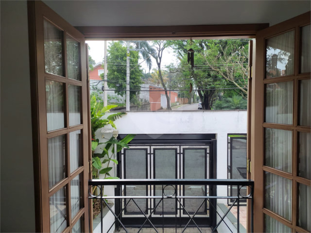 Sobrado à venda com 4 quartos, sendo 2 suítes,  em Jardim Prudência, São Paulo, SP