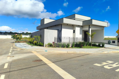 Casa à venda com 3 quartos, sendo 1 suíte,  em Vila Progresso, Itapetininga, SP
