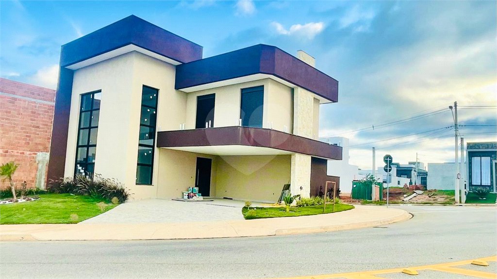 Casa à venda com 3 suítes no condomínio Residencial Villagio Wanel, Sorocaba - SP