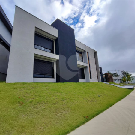 Terreno à venda com 4 suítes no condomínio Residencial Veneza, Mogi das Cruzes - SP