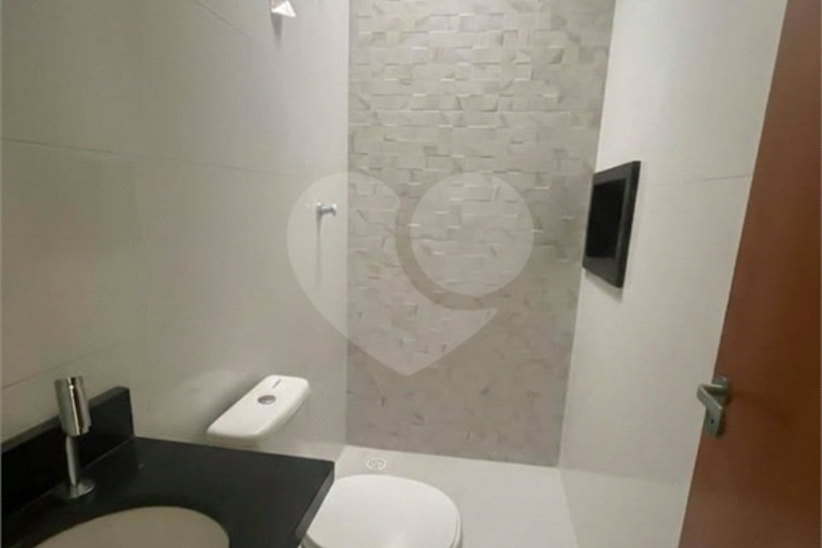 Sobrado à venda com 3 quartos, sendo 1 suíte, em Jardim Vila Formosa, São Paulo, SP