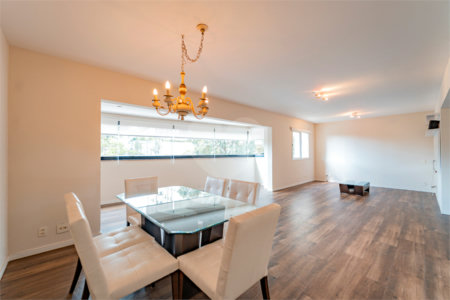 Apartamento à venda com 3 suítes em Vila Mascote, São Paulo, SP