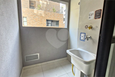 Apartamento à venda com 3 quartos, sendo 2 suítes, em Brooklin, São Paulo, SP