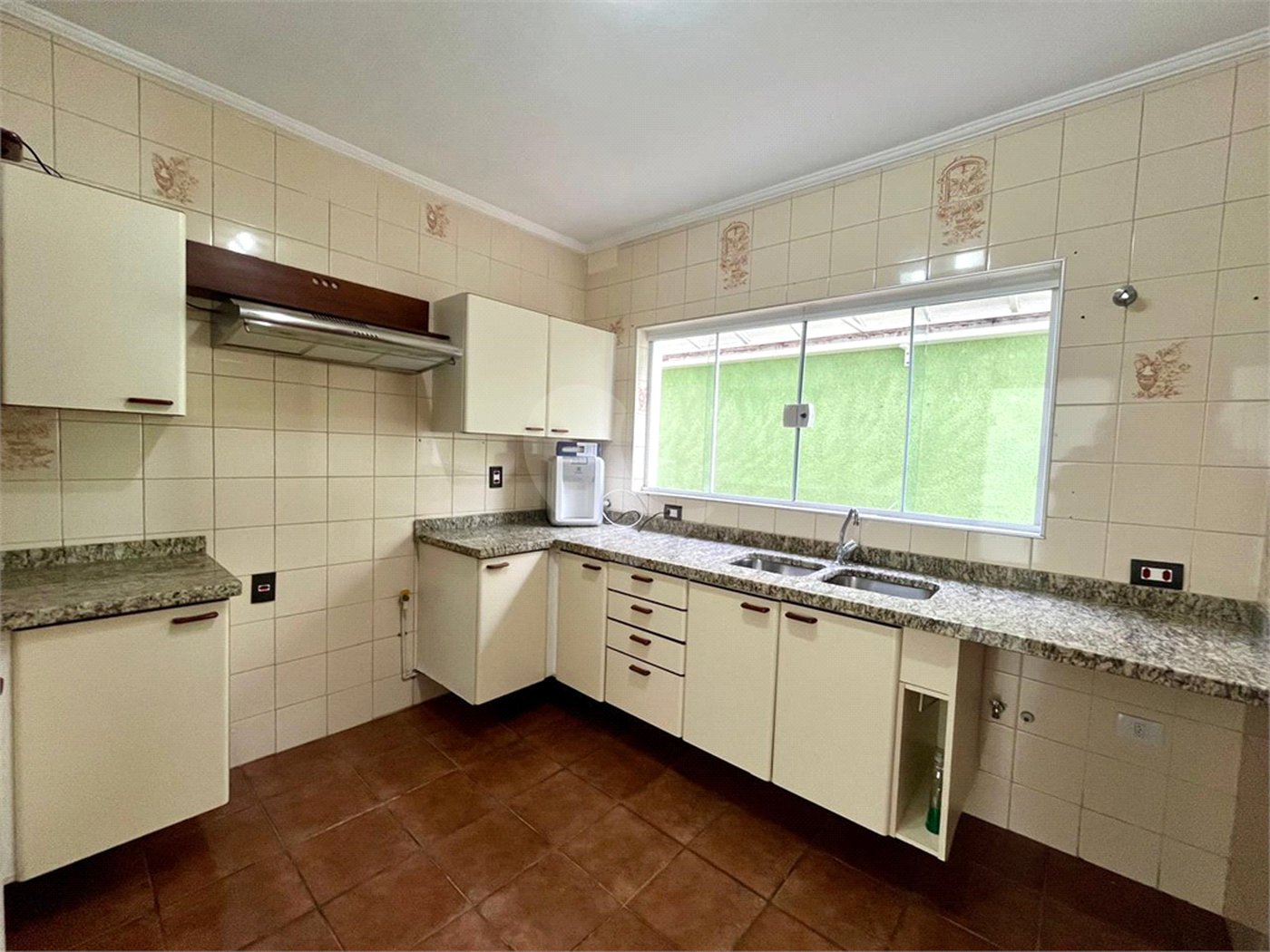Casa Térrea à venda com 3 quartos, sendo 1 suíte,  em Cidade Universitária, Campinas, SP