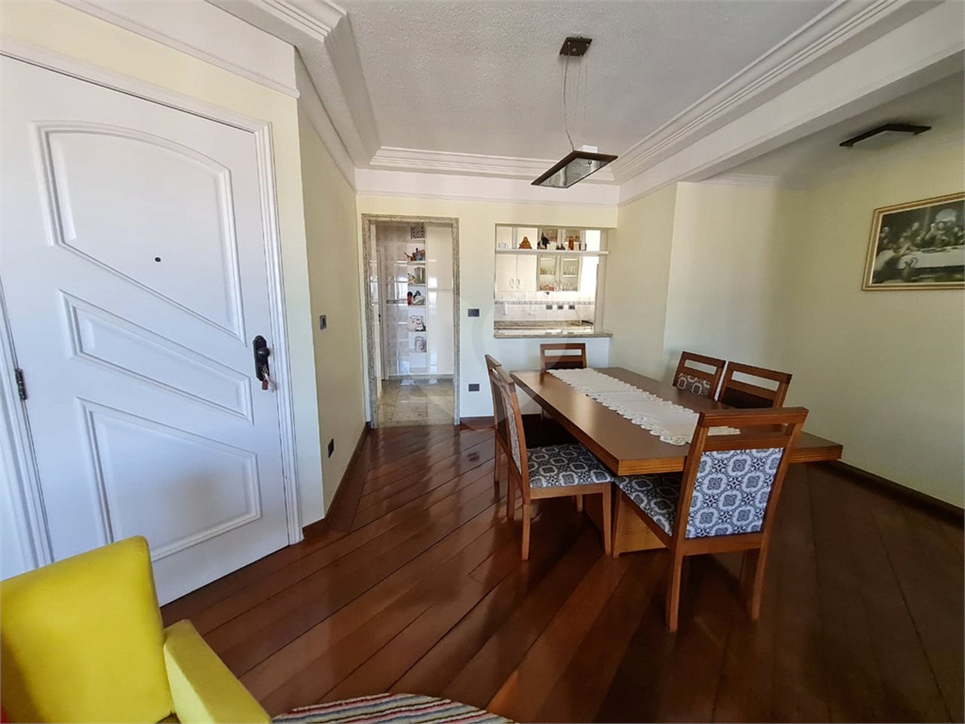 Apartamento à venda com 3 quartos, sendo 2 suítes,  em Vila Mogilar, Mogi das Cruzes, SP