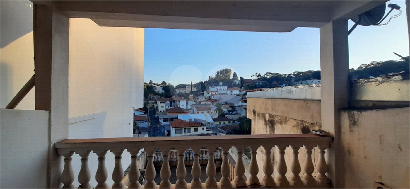 Sobrado à venda com 2 quartos em Horto, São Paulo, SP