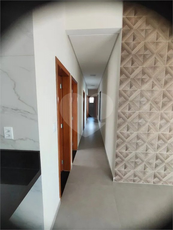 Casa à venda com 3 suítes no condomínio Terras do Vale, Caçapava - SP